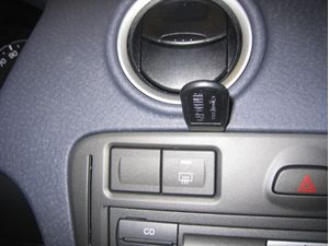 Brodit ProClip Halterung für Ford Fusion 06-12, Mitte links