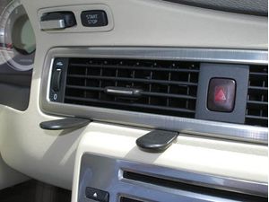 Brodit ProClip montážní konzole pro Volvo S80 07-11, na střed