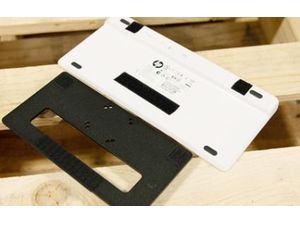 Brodit placă de montaj pentru tastatură și monitoare LCD cu VESA 75 și 100 mm, AMPS