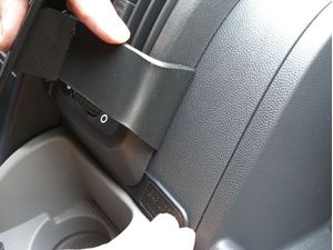 Brodit ProClip pro Citroen Jumper/Fiat Ducato/Peugeot Boxer 07-14, na střed vpravo