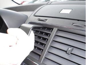 Brodit Suport de montare ProClip pentru Dodge Journey 09-10, pe centru