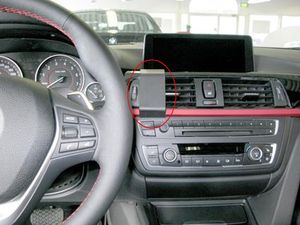 Brodit ProClip für BMW 3 F30, F31 12-19/BMW 3GT, F34 14-19/BMW 4 14-20, für Mitte