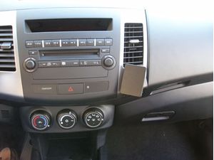 Brodit ProClip montážní konzole pro Mitsubishi Outlander 07-13, na střed