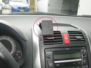 Brodit ProClip tartókonzol Toyota Auris/Auris Full Hybrid 07-12