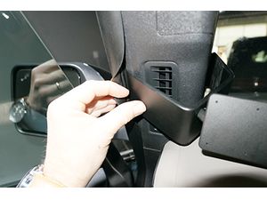 Brodit ProClip montážní konzole pro Ford Bronco 20-24, vlevo na sloupek