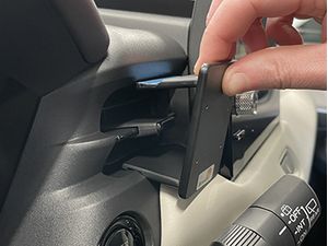 Brodit Монтажна скоба ProClip за Honda HR-V 22-24, централна лява