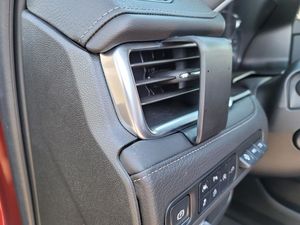 Brodit ProClip montážní konzole pro GMC Yukon 21-23 USA, vlevo na mřížku ventilace