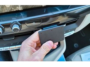 Brodit ProClip montážní konzole pro Cadillac CT 4 21-21, na střed
