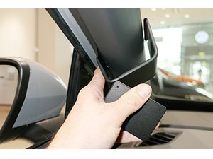 Brodit ProClip montážní konzole pro Volkswagen ID.4 21-24/ID.5 23-24, vlevo na sloupek
