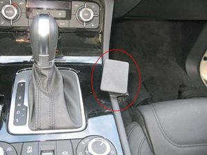 Brodit Монтажна скоба ProClip за Volkswagen Touareg 11-18, от центъра надясно до долу