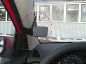 Brodit ProClip montážní konzole pro Hyundai i10 11-13, vlevo na sloupek