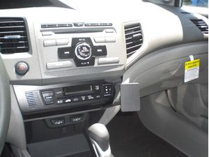 Brodit ProClip tartókonzol a Honda Civic 2012 -hez, szerda