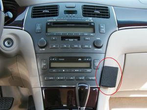 Brodit ProClip Halterung für Lexus ES 02-06, Mitte rechts nach unten