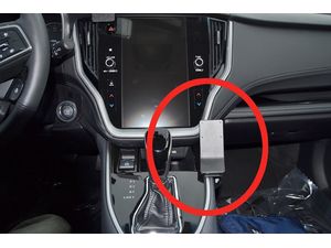 Brodit ProClip montážní konzole pro Subaru Outback 21-24, na střed vpravo dolů