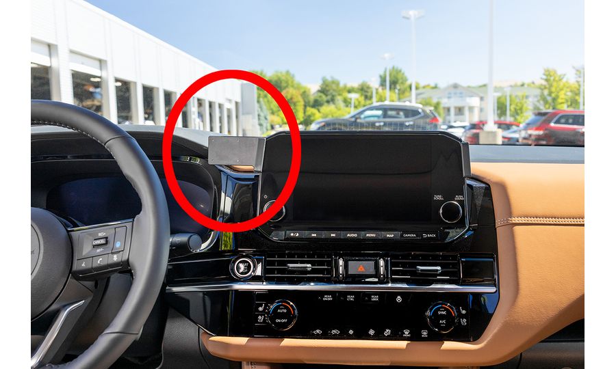 Brodit ProClip montážní konzole pro Nissan Pathfinder 22-24, na střed vlevo