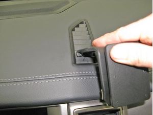 Brodit ProClip Ford Ranger Raptor 19-22/Ranger Wildtrak 16-22, na střed vpravo