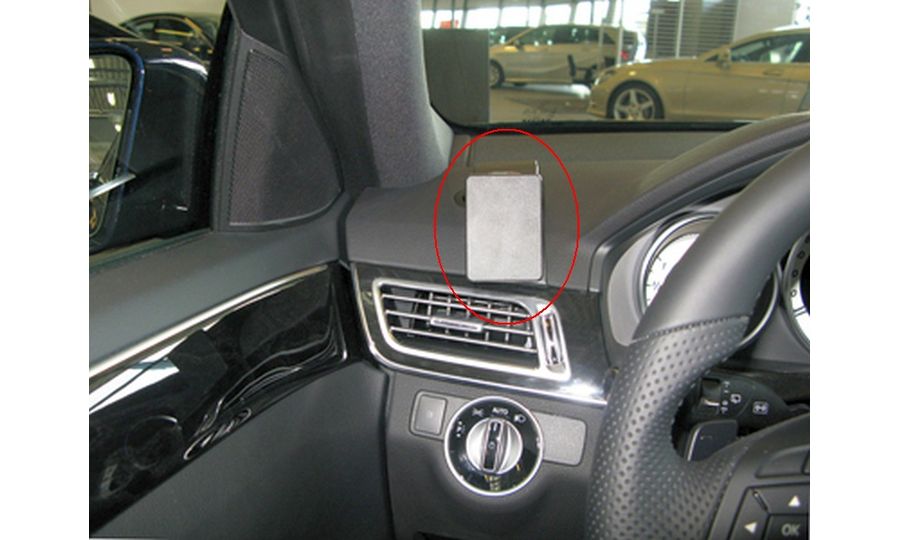 Brodit ProClip pro Mercedes Benz E-Class, Sedan 09-16/Stationwagon 10-16, vlevo nad mřížku ventilace