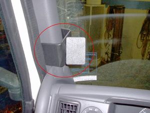 Brodit ProClip montážní konzole pro Volvo FH/NH 07-12/FM 07-13, vlevo na sloupek