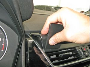 Brodit ProClip montážní konzole pro BMW 2 Active/Gran Tourer, F45/F46 14-21, na střed