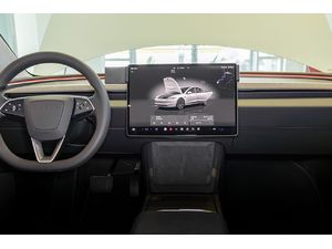 Монтажна скоба Brodit ProClip за Tesla Model 3 24-25, централна лява част