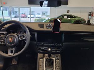 Brodit ProClip montážní konzole pro Porsche Macan 21-24, na střed