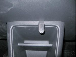 Brodit ProClip Škoda Citigo/Volkswagen UP/Seat Mii 12-14 (ne Active/Arctic/Take Up/Entry), vpravo