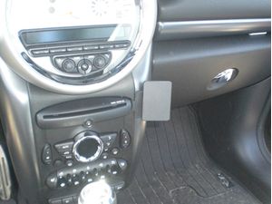 Brodit Wspornik montażowy ProClip do Mini Cooper Country Man 10-17, tunel środkowy