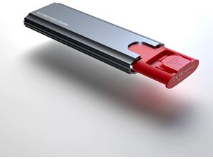ToolFree външна кутия за M.2 NVMe SSD, USB C 3.1 Gen 2 10Gbps, алуминий