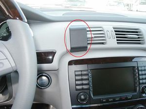 Brodit Монтажна скоба ProClip за Mercedes Benz R-Class 06-14, централна лява