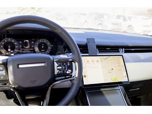 Brodit ProClip montážní konzole pro Land Rover Range Rover Evoque 24-25, na střed
