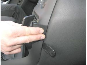 Brodit ProClip montážní konzole pro Citroen C3 10-16, na střed