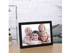 Фоторамка 17", дистанционно управление, поддръжка на SD карти, черна