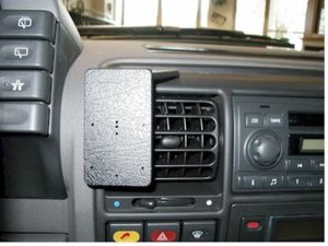 Brodit ProClip за Land Rover Discovery 94-04 (не дървен декор), за център