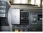 Brodit ProClip pro Land Rover Discovery 94-04 (ne dřevěný dekor), na střed
