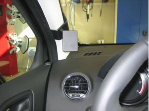 Brodit ProClip Halterung für Peugeot 308 08-14, links an Säule