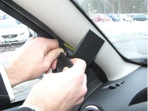 Brodit ProClip montážní konzole pro Dacia Duster 14-17, vlevo na sloupek