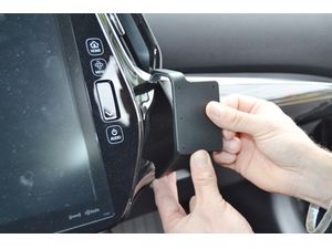 Brodit ProClip montážní konzole pro Toyota Prius Prime 17-19 USA, na střed vpravo