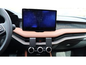 Brodit Монтажна скоба ProClip за Skoda Superb 24-25, по средата