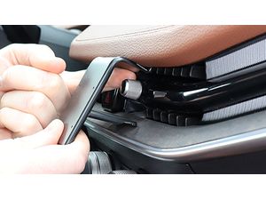 Brodit Монтажна скоба ProClip за Skoda Superb 24-25, по средата
