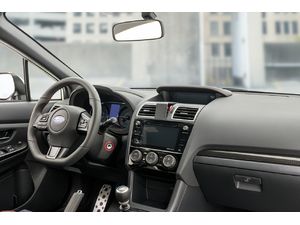 Brodit ProClip montážní konzole pro Subaru Impreza 12-16, na střed