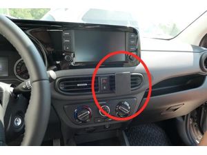 Brodit ProClip Halterung für Hyundai i10 20-22, mittig