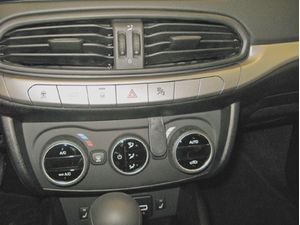 Brodit Монтажна скоба ProClip за Fiat Tipo 16-19, за центъра