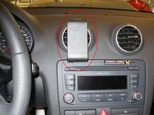 Brodit ProClip montážní konzole pro Audi A3 07-12/Audi S3 07-13, na střed