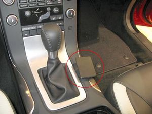 Brodit ProClip montážní konzole pro Volvo S80/V70/XC70 11-11, na střed vpravo dolů