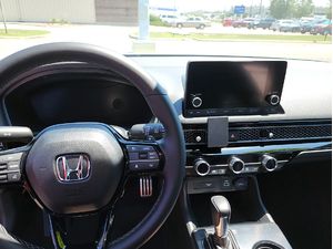 Brodit Монтажна скоба ProClip за Honda Civic 22-24, в центъра