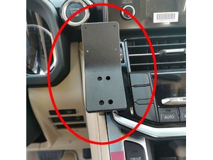 Brodit ProClip montážní konzole pro Toyota LandCruiser 300 21-23, na střed vlevo dolů