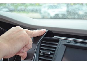 Brodit ProClip rögzítő konzol a Kia Carnival / Sedona 15-21