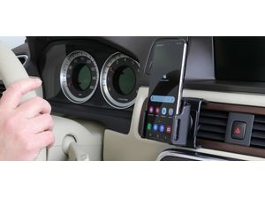 Brodit suport auto pentru Samsung Galaxy S22, în carcasă, reglabil, fără încărcare