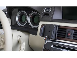 Brodit Autohalterung für Samsung Galaxy S22, im Gehäuse, verstellbar, mit CL/USB-Ladung