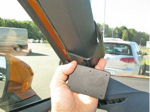 Brodit ProClip montážní konzole pro Seat Ateca 17-24/Cupra Ateca 20-25, vlevo na sloupek